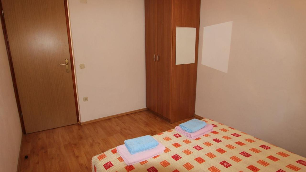 Apartments Ravlić Ana Malinska Zewnętrze zdjęcie